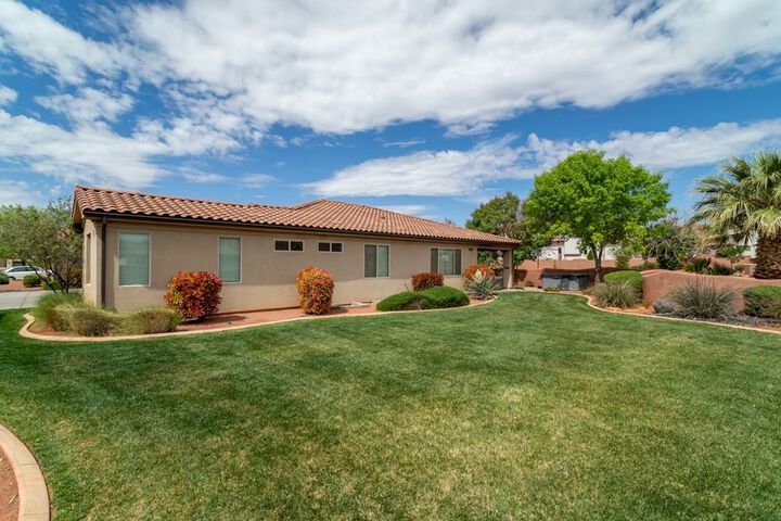 Paradise Village 3 - Grand View Estates