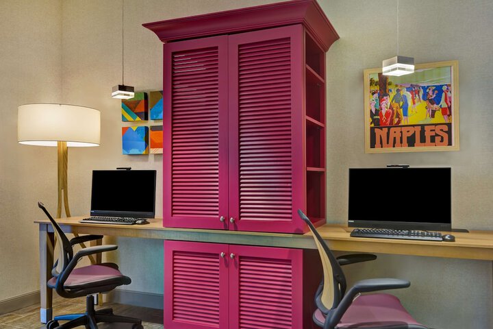 Business Center 46 of 46