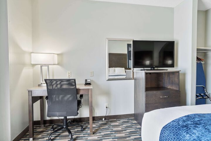 Blue Water Inn & Suites BW Signature Collection