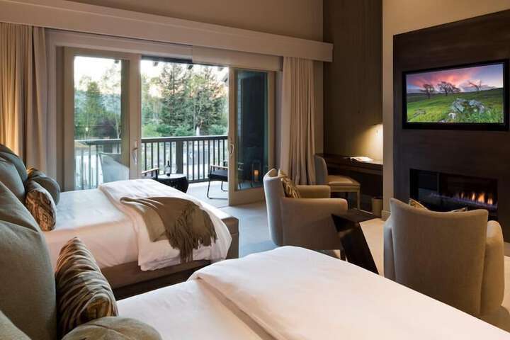 SENZA Hotel