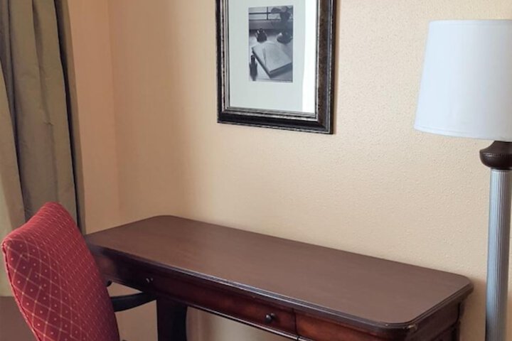 Americas Hotel El Paso Medical Center
