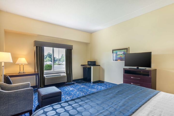 Room 41 of 50