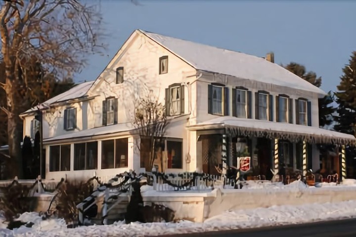 1825 Inn Bed and Breakfast