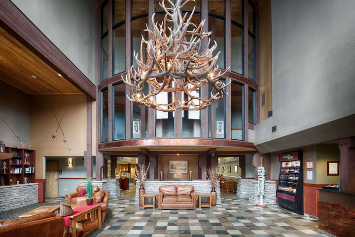 Hotel Interior 6 of 44