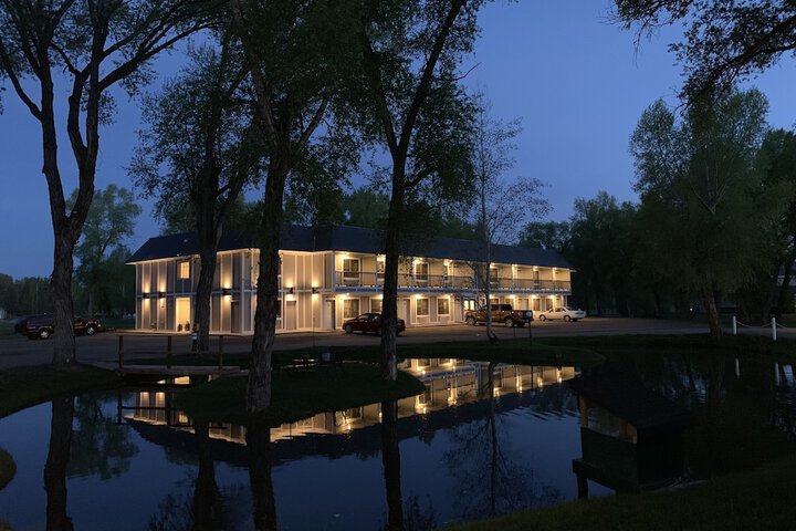 Hotel 8 of 109