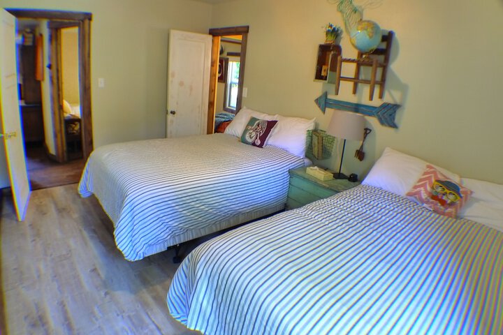 Room 60 of 191