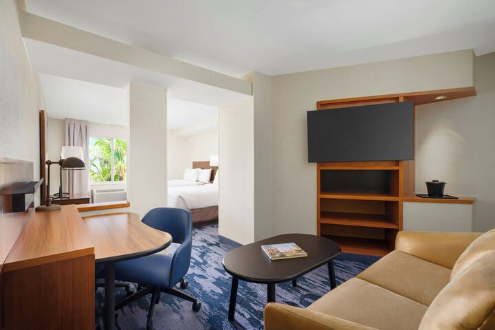 Room 16 of 36