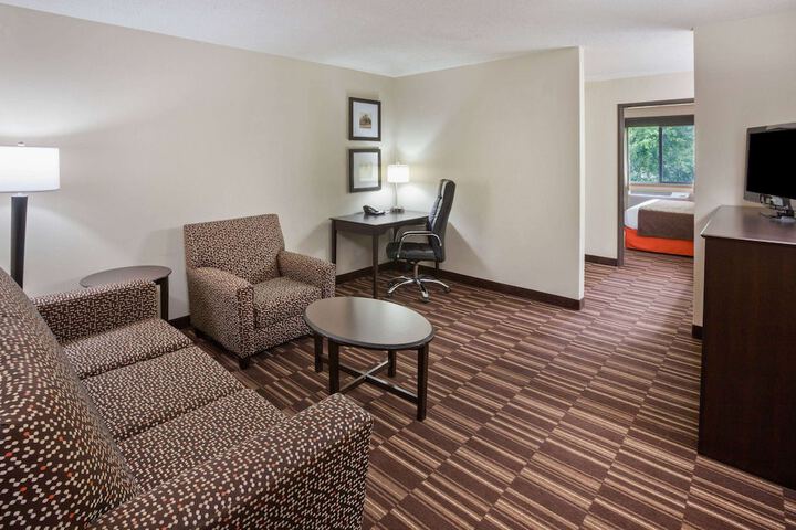 Room 16 of 26