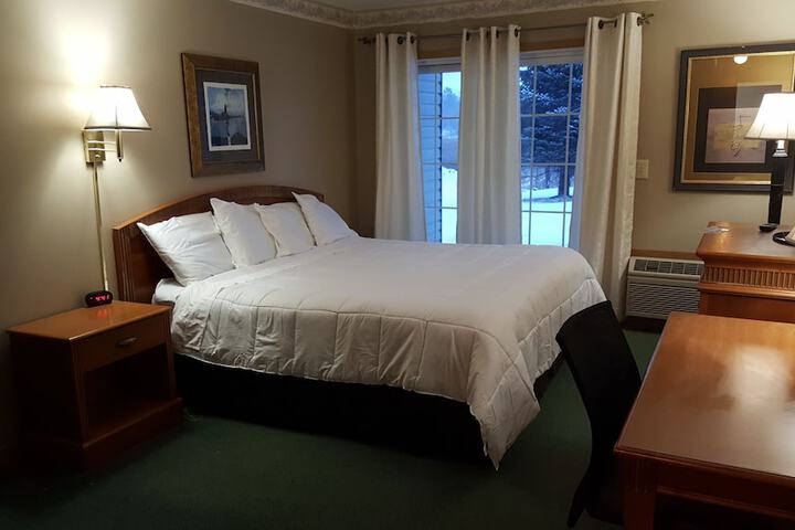 Amerivu Inn & Suites New Richmond