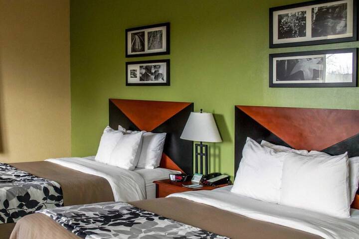 Sleep Inn & Suites Redmond