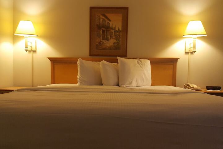 Room 18 of 63