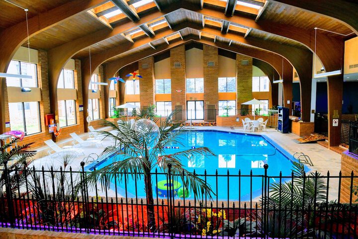 Douglas Inn & Conference Center