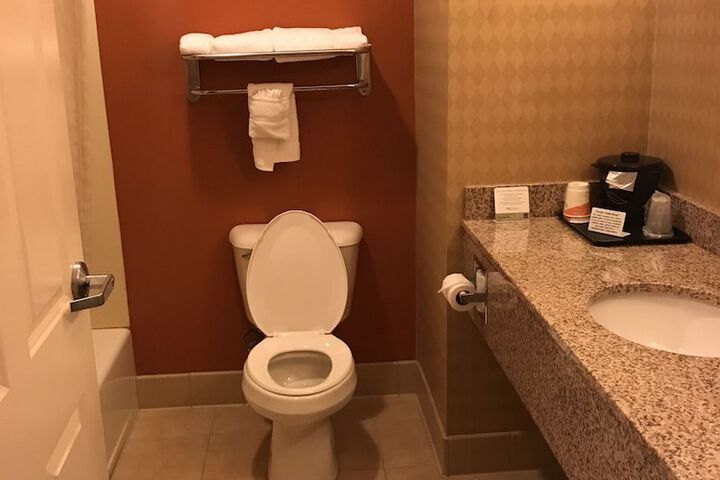 Room 61 of 77