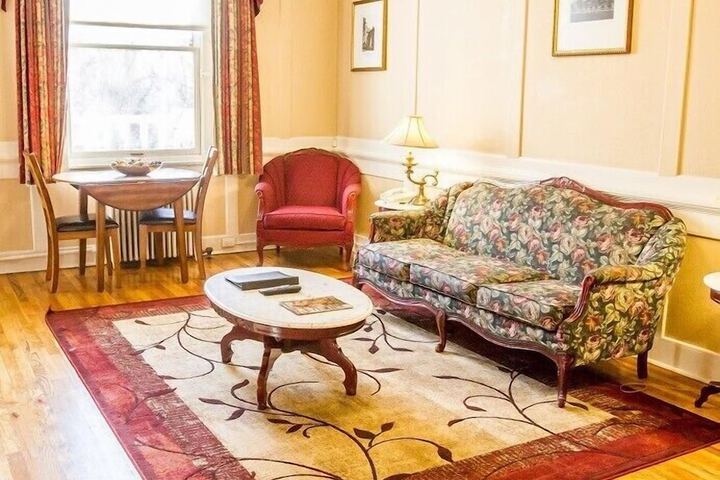Hotel Colorado