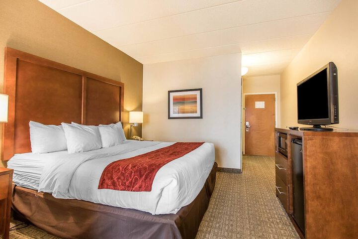 Room 25 of 61