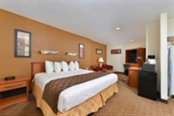 AMERICAS BEST VALUE INN & SUITES