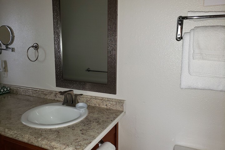 Room 21 of 52