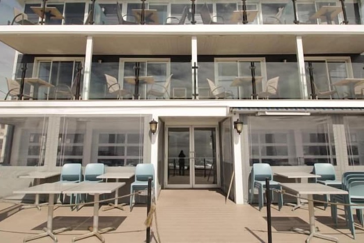 Hotel 3 of 32