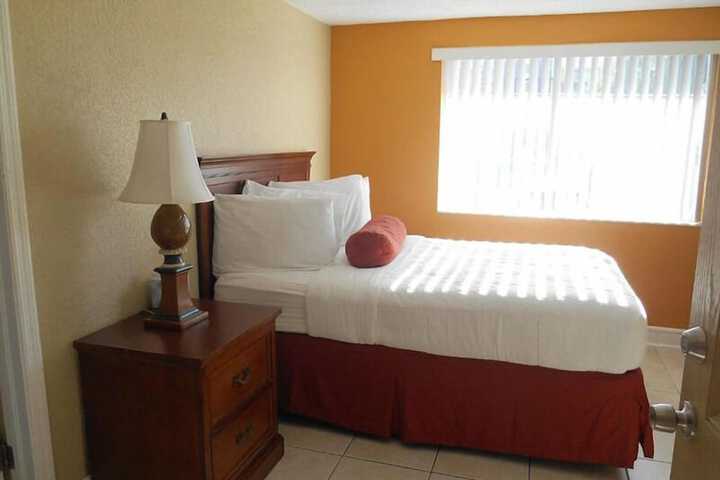 Room 34 of 70
