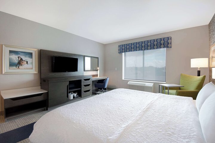 Room 19 of 40