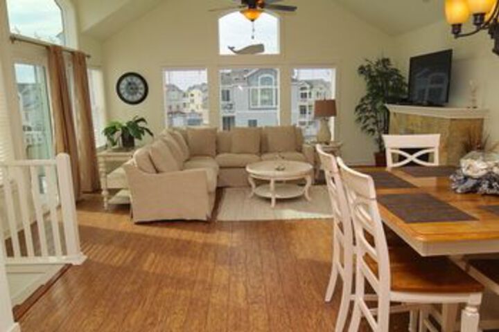 Villas at Corolla Bay by Kees Vacations