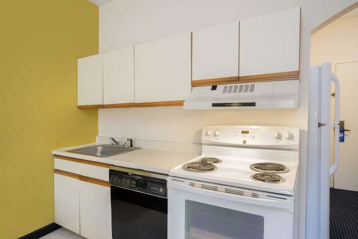 Room 10 of 21
