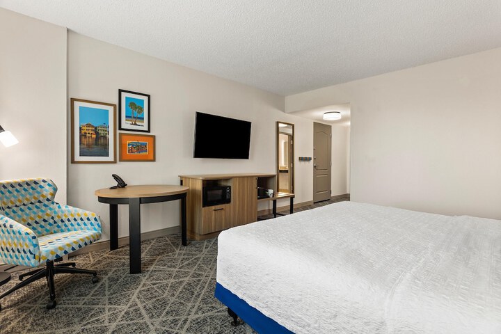 Hampton Inn & Suites Port Richey