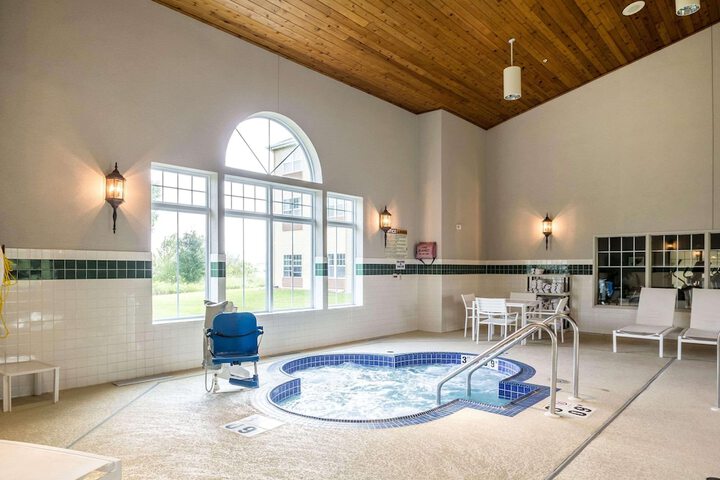 Pool 6 of 42