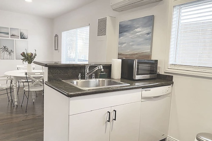 Malibu Beach Paradise Apartments