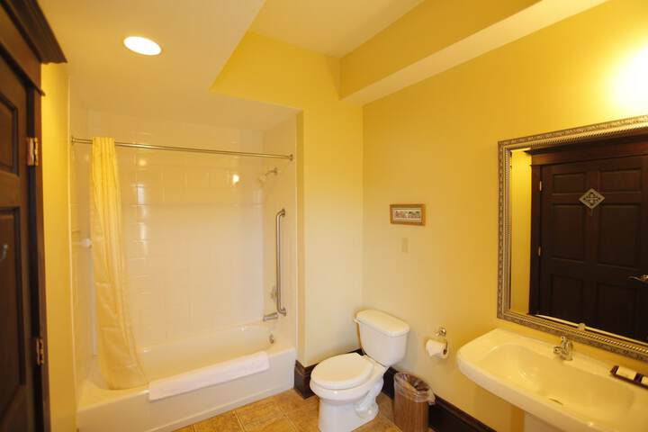Room 35 of 52