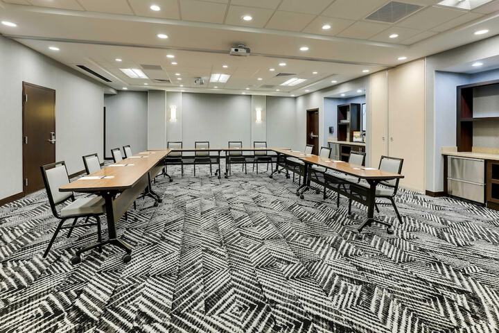 Hyatt Place St. Louis / Chesterfield