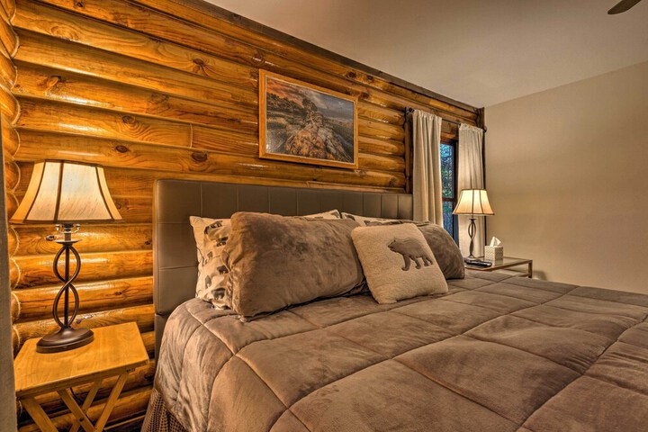 Blue Ridge Mtn Cabin Near Hiking & Biking Trails!