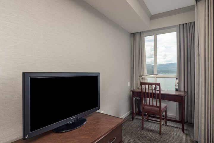 Room 60 of 102