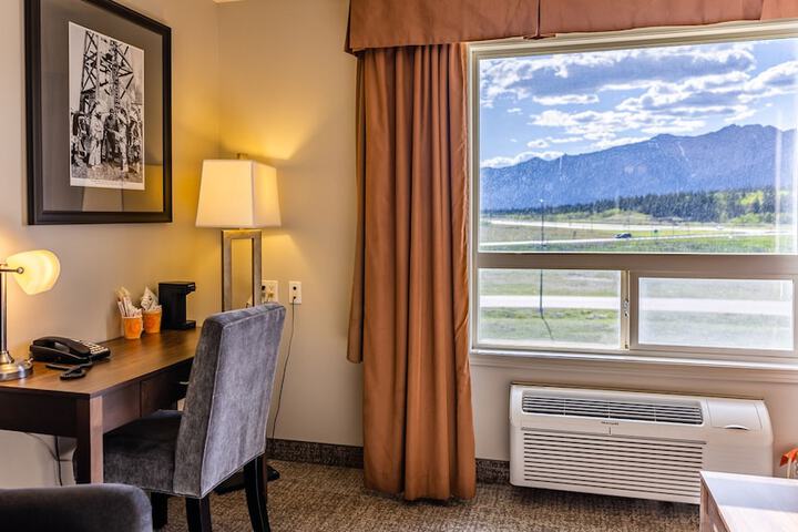 Room 15 of 29