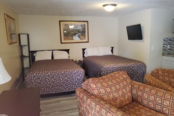 Room 26 of 28