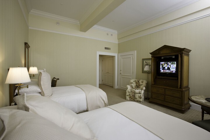 Capital Hotel