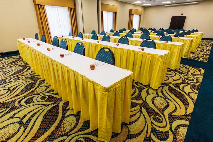 Hampton Inn & Suites Effingham