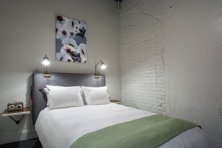 The Old No. 77 Hotel & Chandlery