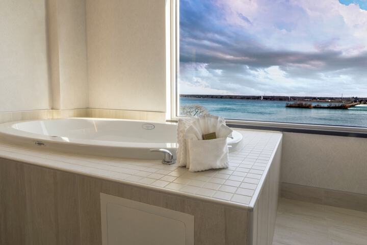 DoubleTree by Hilton Hotel Niagara Falls New York
