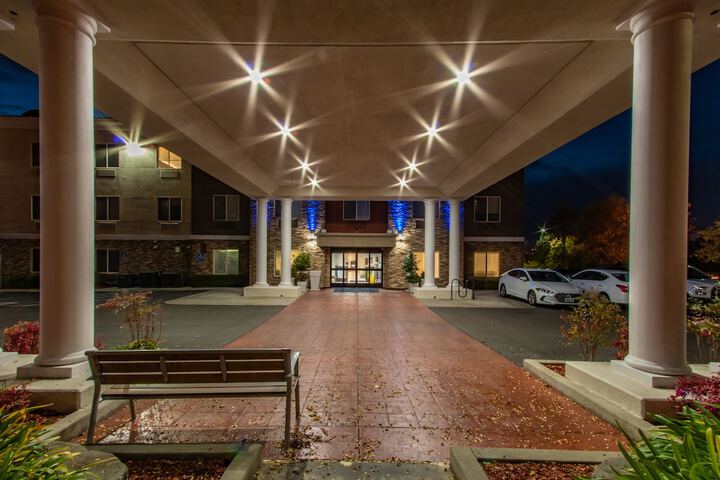 Hotel 11 of 135
