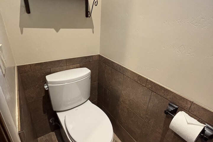 Room 58 of 285