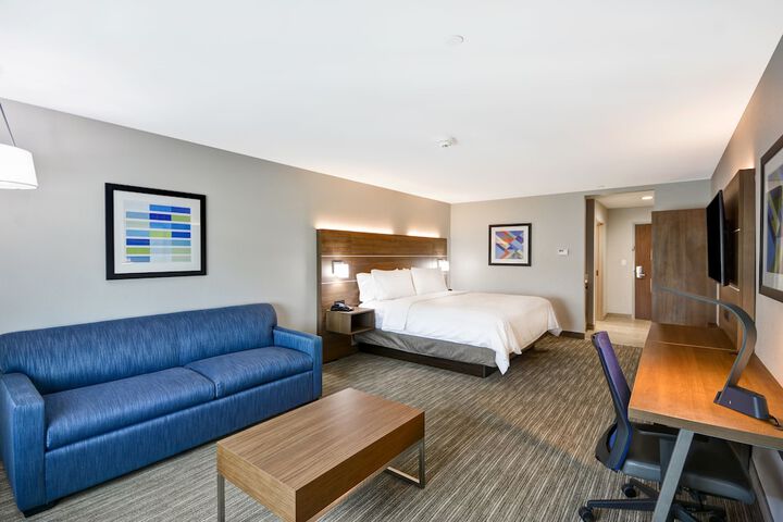 Room 18 of 49