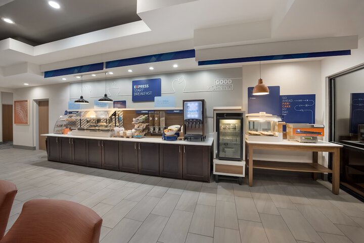 Holiday Inn Express Hotel & Suites PERRY by IHG