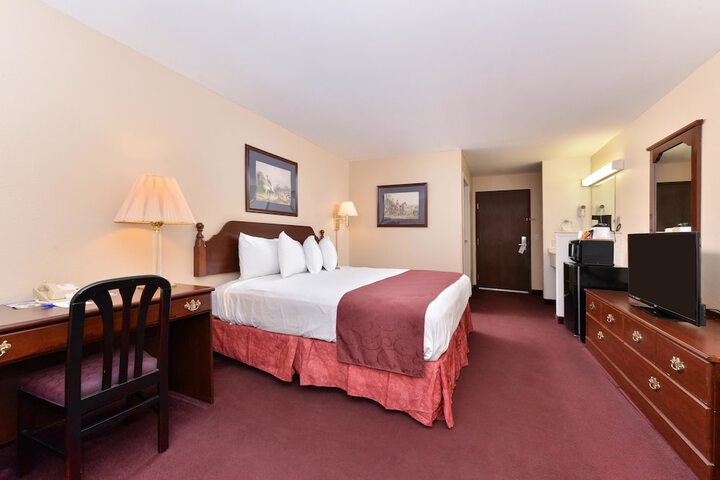 Room 21 of 33