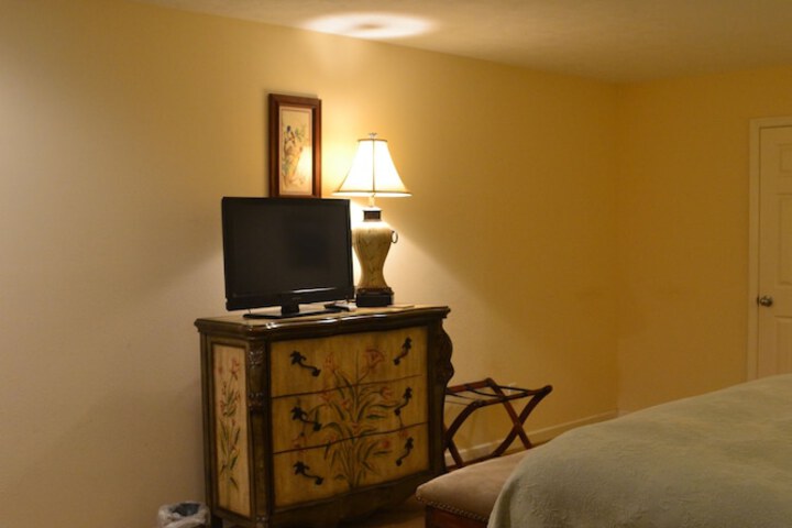 Room 20 of 57
