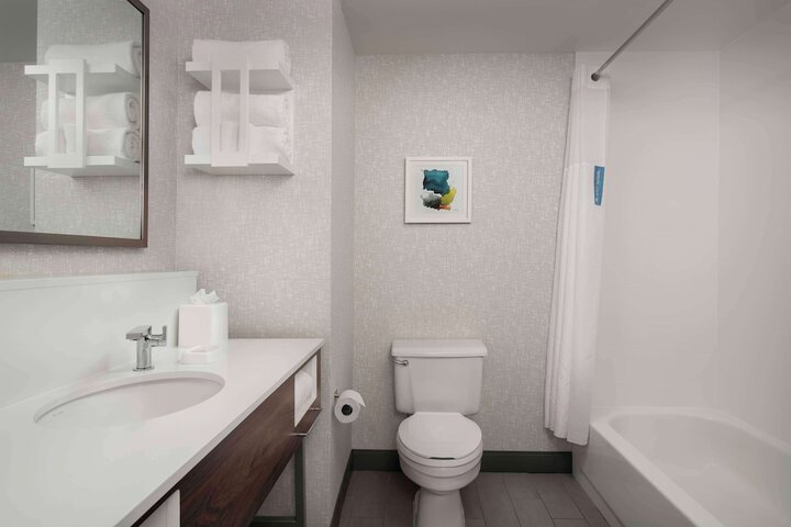 Hampton Inn Pittsburgh / Monroeville