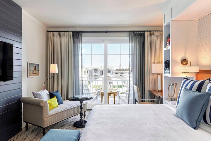 Room 55 of 139