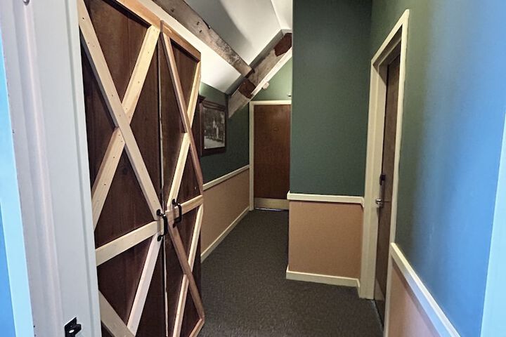 Room 43 of 260