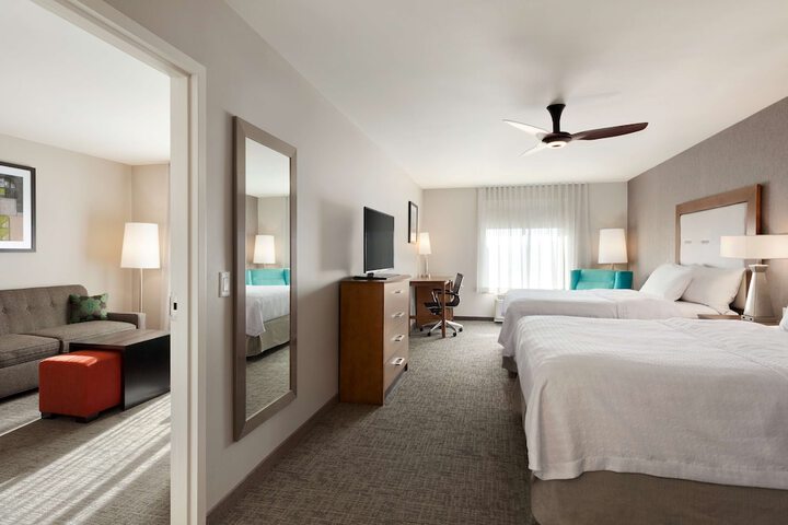 Room 21 of 35