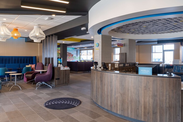 Hotel Interior 8 of 25